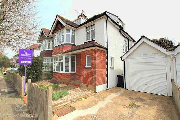 5 Bedroom House To Rent In Wish Road, Hove, BN3