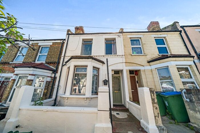 2 Bedroom Terraced House For Sale In Miriam Road, Plumstead, SE18