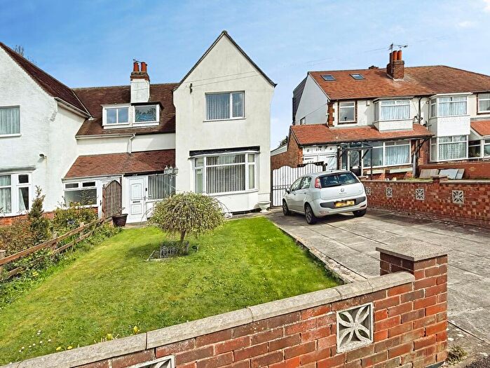 3 Bedroom Semi-Detached House For Sale In Scraptoft Lane, Leicester, LE5