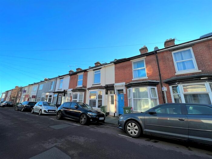 6 Bedroom Terraced House To Rent In Telephone Road, Southsea, PO4