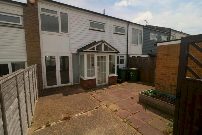 3 Bedroom Terraced House To Rent In Brading Close, Southampton, SO16
