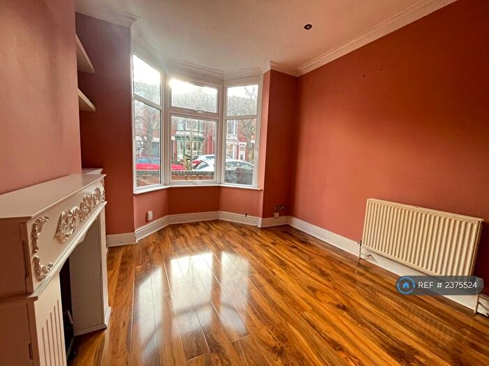 4 Bedroom Terraced House To Rent In Cambridge Street, Leicester, LE3