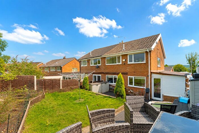 3 Bedroom Semi-Detached House For Sale In Ramsey Avenue, Bacup, OL13