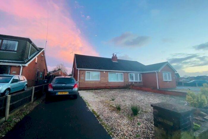 2 Bedroom Bungalow To Rent In Bristol Avenue, Leyland PR25
