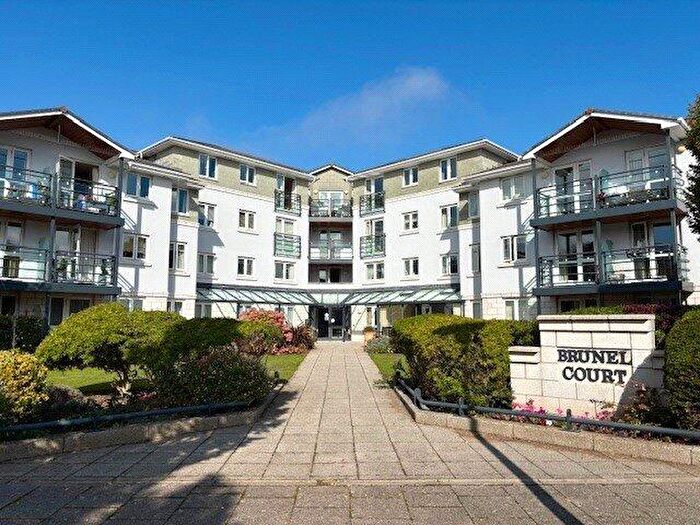 1 Bedroom Flat For Sale In Harbour Road, Portishead, Bristol, Somerset, BS20