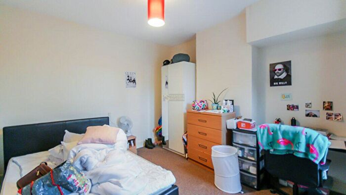 6 Bedroom Terraced House To Rent In Hubert Road, Selly Oak, Birmingham, B29