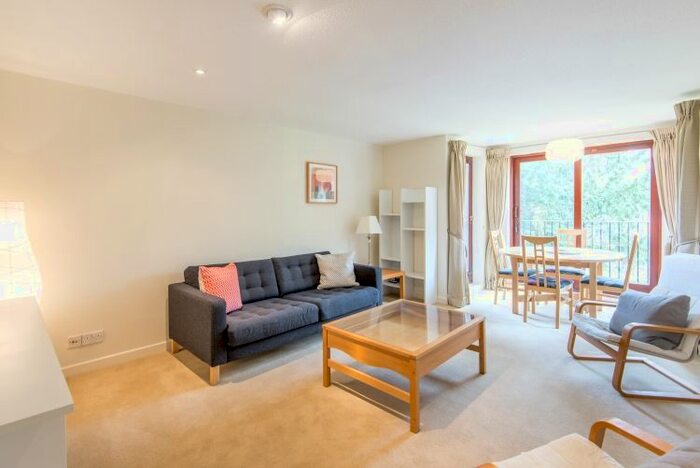 2 Bedroom Flat To Rent In Woodstock Road, Oxford OX2