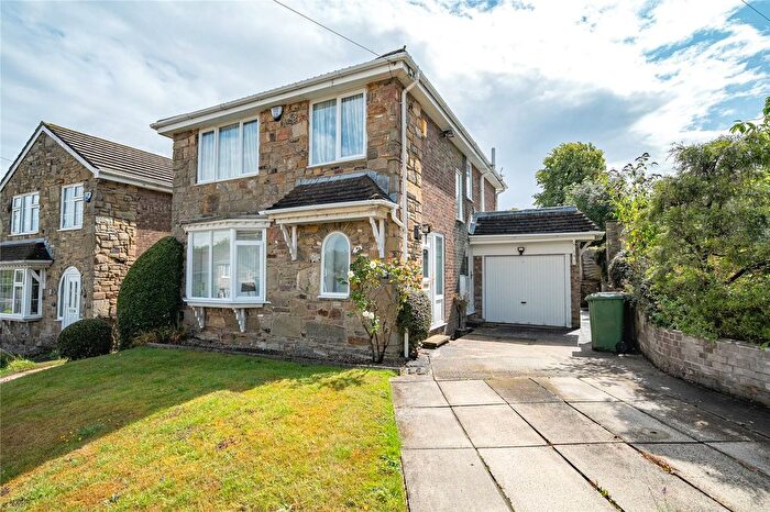 4 Bedroom Detached House For Sale In Adel Mead, Leeds, West Yorkshire, LS16