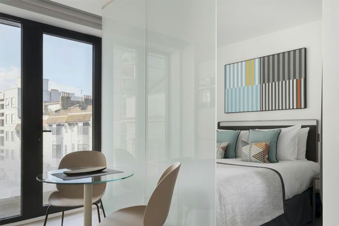 Studio To Rent In Queen Square, Brighton, BN1