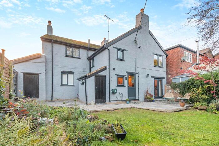 3 Bedroom Cottage For Sale In Boddington Road, Byfield, NN11