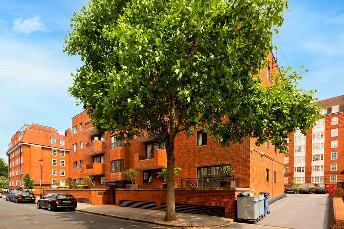 1 Bedroom Flat To Rent In Elystan Street, Chelsea, SW3