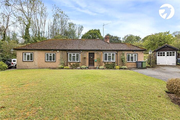3 Bedroom Bungalow For Sale In Tinkerpot Lane, West Kingsdown, Sevenoaks, Kent, TN15
