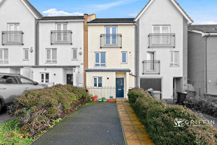 5 Bedroom Town House For Sale In The Rookery, Grays, RM20