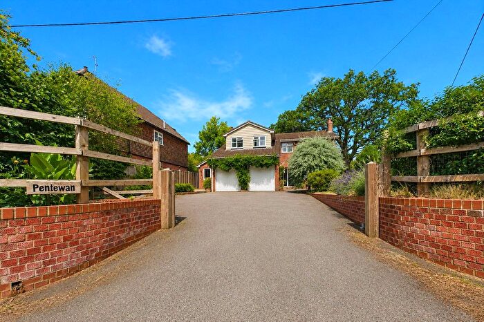 5 Bedroom Detached House To Rent In Pentewan, Hollybush Lane, West Heath, Baughurst, RG26