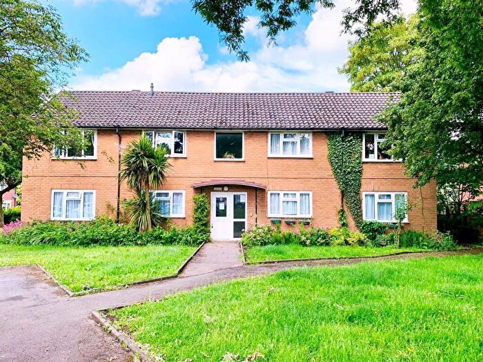 1 Bedroom Maisonette To Rent In Yew Tree Place, Romsley, Halesowen, B62