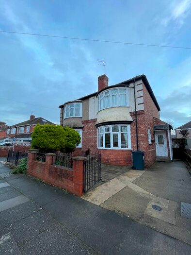 2 Bedroom Semi-Detached House To Rent In Witbank Road, Darlington, DL3