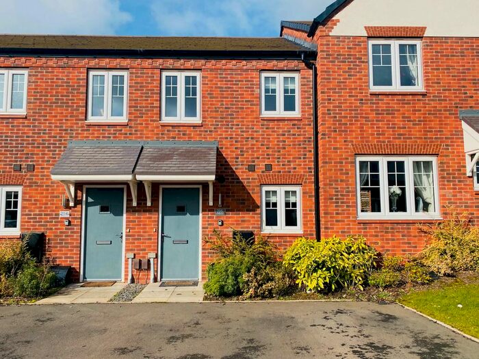 2 Bedroom Terraced House To Rent In Meadow Way, Tamworth, Staffordshire, B79