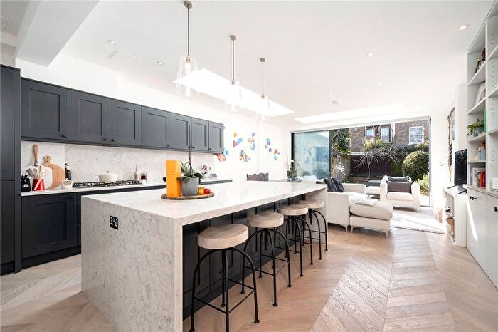 5 Bedroom Terraced House To Rent In Chelverton Road, London, SW15