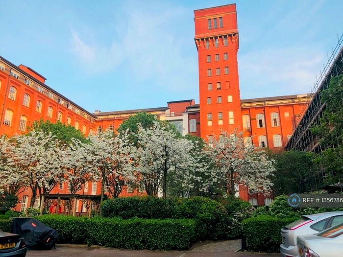 1 Bedroom Flat To Rent In Bow Quarter, London, E3