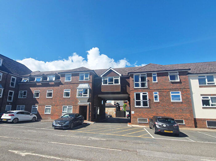 1 Bedroom Apartment For Sale In Lady Place Court, Market Square, Alton, Hampshire, GU34