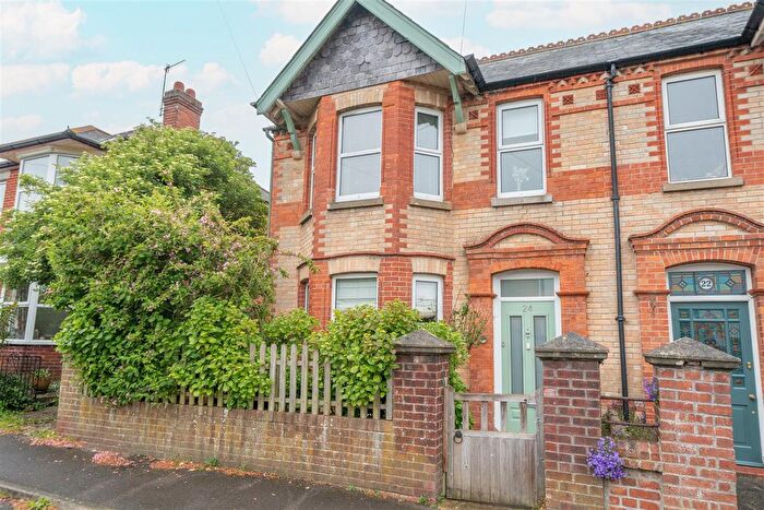 5 Bedroom Semi-Detached House For Sale In Jestys Avenue, Weymouth, DT3
