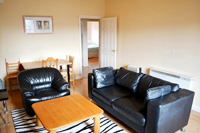 2 Bedroom Apartment To Rent In Victoria Square, Jesmond, Newcastle Upon Tyne, NE2