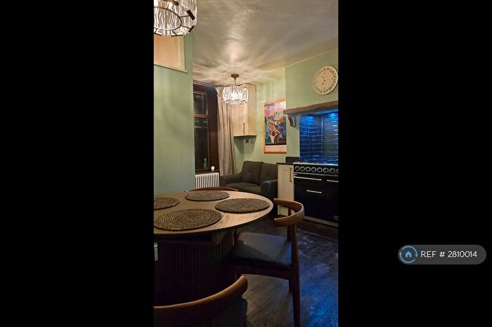 3 Bedroom Terraced House To Rent In Heathfield Grove, Halifax, HX3