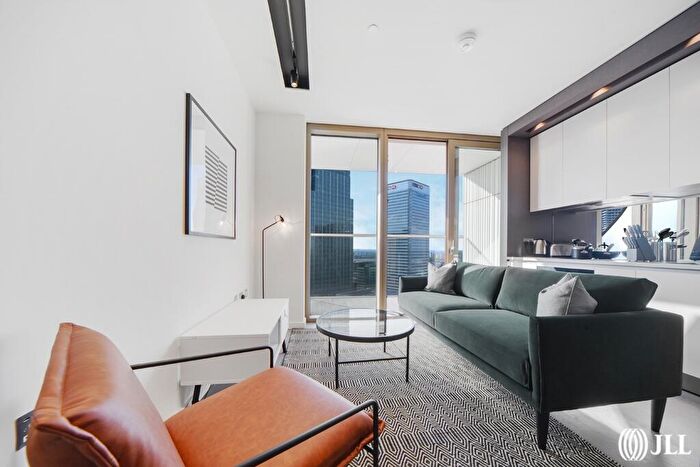 Flat To Rent In Park Drive Park Drive, E14