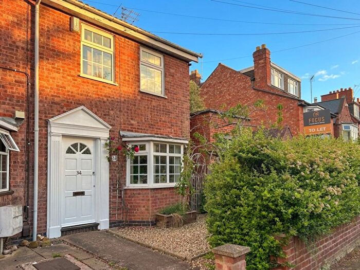2 Bedroom End Of Terrace House To Rent In Clarendon Park Road, Leicester, LE2