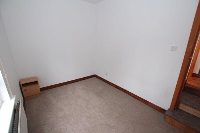 1 Bedroom Flat To Rent In Hugh Oldham Drive, Salford, M7