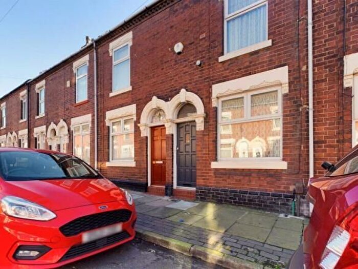 2 Bedroom Terraced House To Rent In Kimberley Road, Stoke-On-Trent, ST1