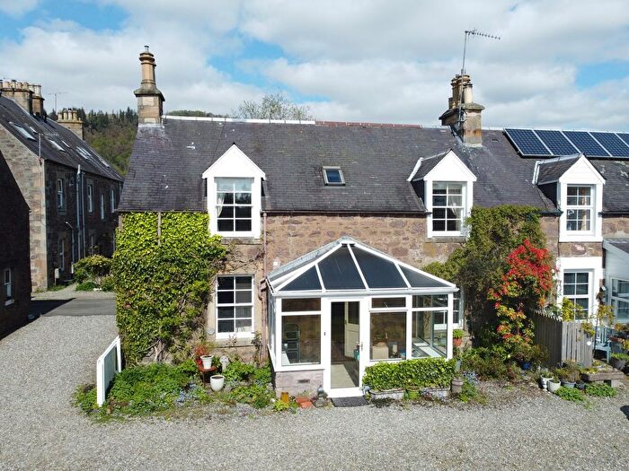 2 Bedroom Terraced House For Sale In Bridgend, Callander, FK17