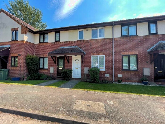 2 Bedroom End Of Terrace House To Rent In Barnsbury Gardens, Newport Pagnell, MK16