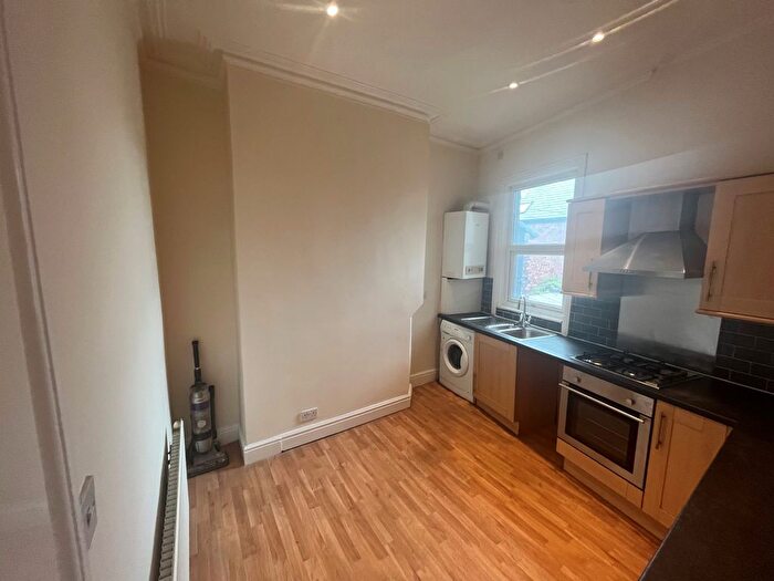 2 Bedroom Flat To Rent In Bridge Road, Liverpool, L23