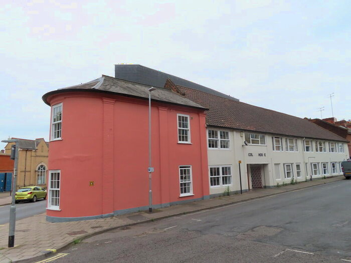 2 Bedroom Flat To Rent In Old Foundry Road, Ipswich, IP4