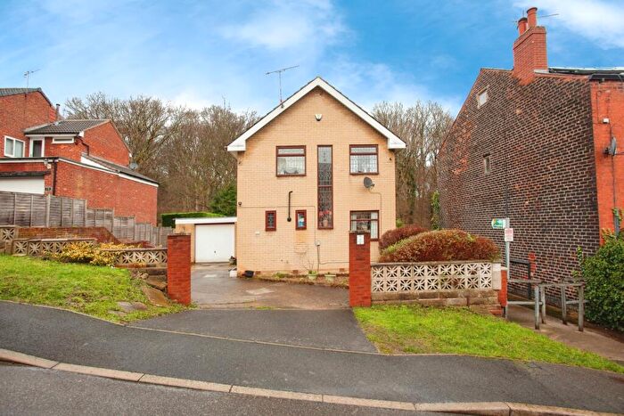 3 Bedroom Detached House For Sale In Woodbury Road, Sheffield, S9