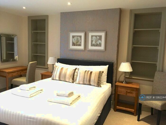 1 Bedroom Flat To Rent In Langcliffe Avenue East, Harrogate, HG2