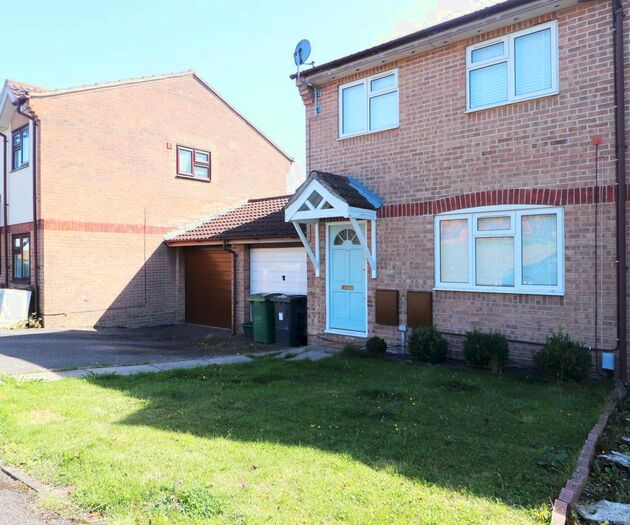 3 Bedroom Semi-Detached House To Rent In Verdi Close, Basingstoke, RG22