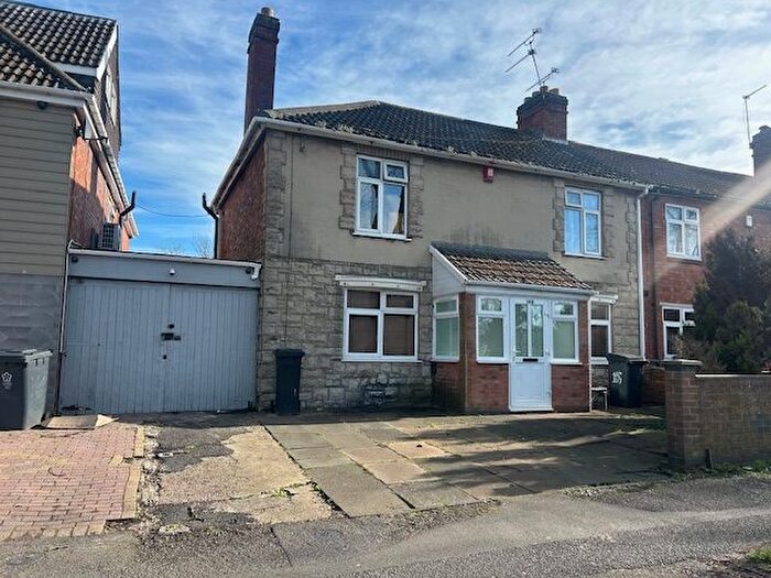 3 Bedroom Semi Detached House To Rent In Coleman Road, Leicester, LE5