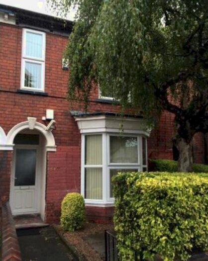 5 Bedroom Town House To Rent In Carholme Road, Lincoln, LN1