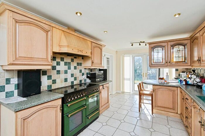 4 Bedroom Detached House For Sale In The Ridge, Blackwell, Alfreton, DE55