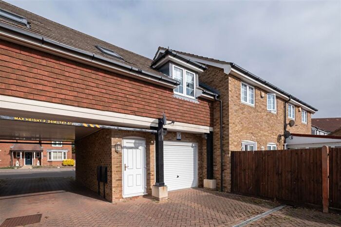 2 Bedroom Property For Sale In Pochard Crescent, Herne Bay, CT6