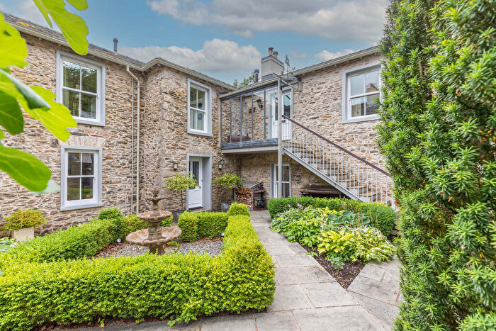 2 Bedroom Apartment For Sale In Holme Park, New Hutton, LA8