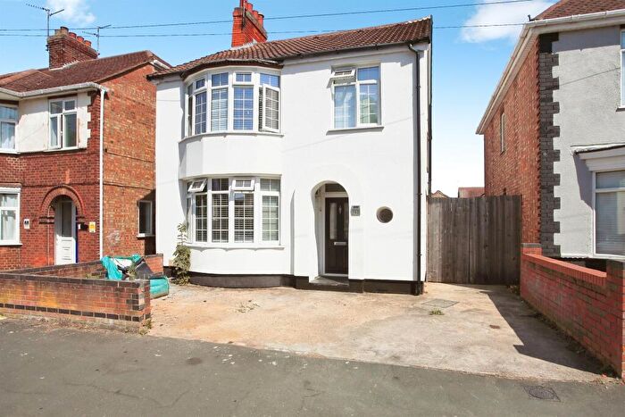 4 Bedroom Detached House For Sale In Northfield Road, Peterborough, PE1