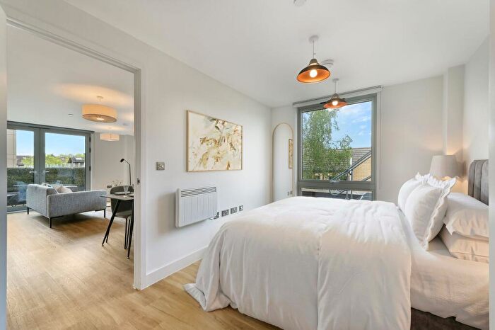 2 Bedroom Apartment To Rent In Solstice Apartments, Milton Keynes Milton Keynes, MK9