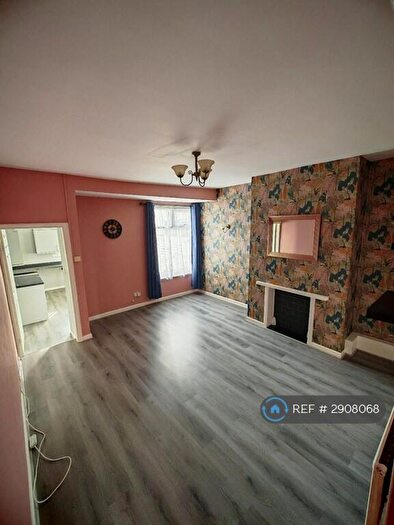 2 Bedroom Terraced House To Rent In Broomhill St, Stoke-On-Trent, ST6