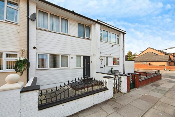 3 Bedroom Terraced House For Sale In Great Newton Street, Liverpool, Merseyside, L3