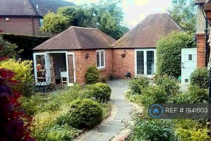 Studio To Rent In Hambleden, Henley On Thames, RG9