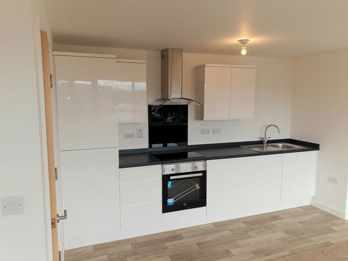 1 Bedroom Flat To Rent In Bushfield House, Bushfield, Orton Goldhay PE2