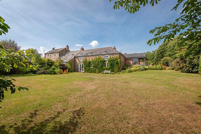 5 Bedroom Barn Conversion For Sale In Red House, Ogle, NE20